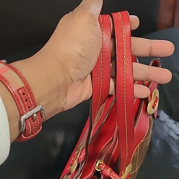 Dooney & Bourke shoulder bag - Picture 9 of 9